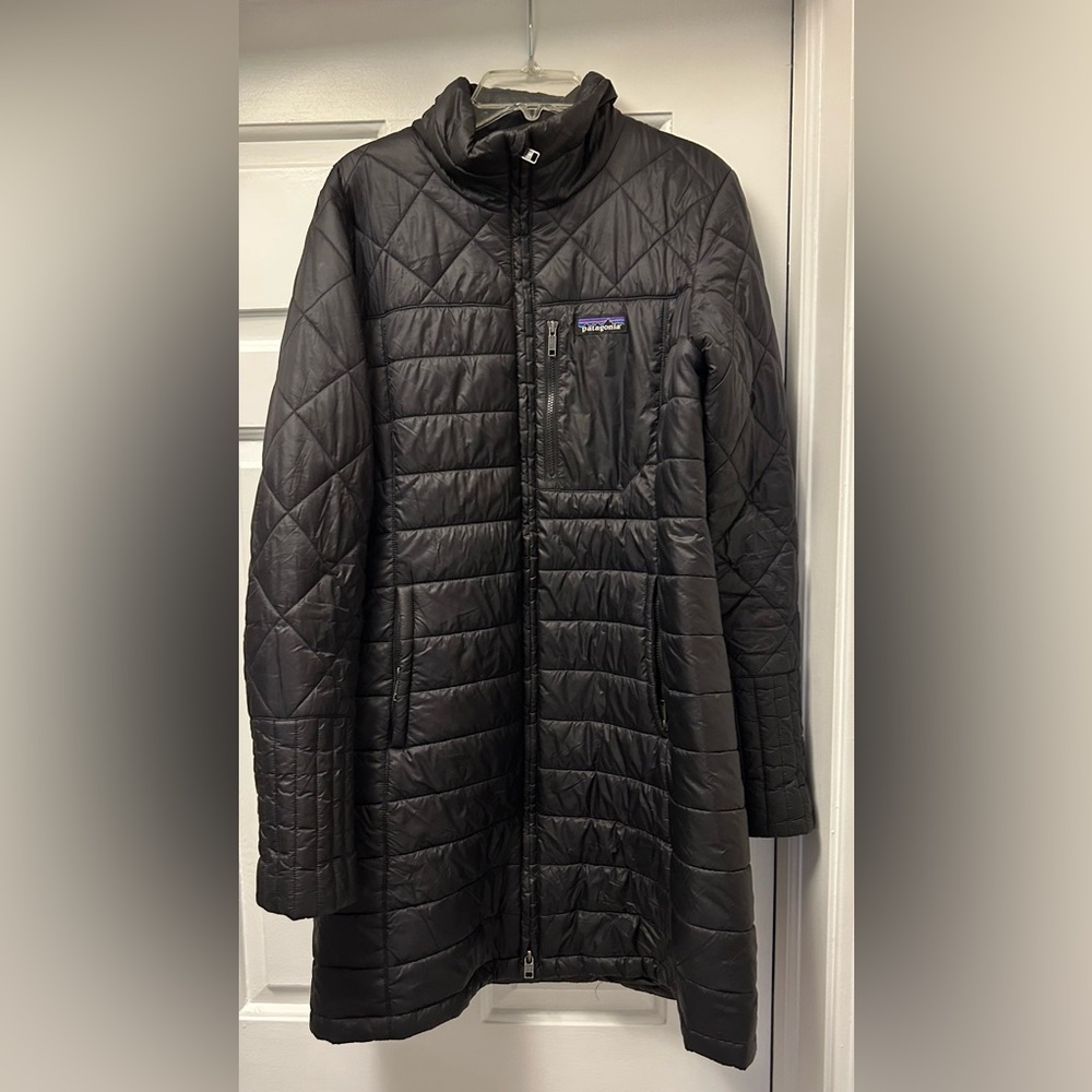Patagonia Women's Black Insulated Jacket